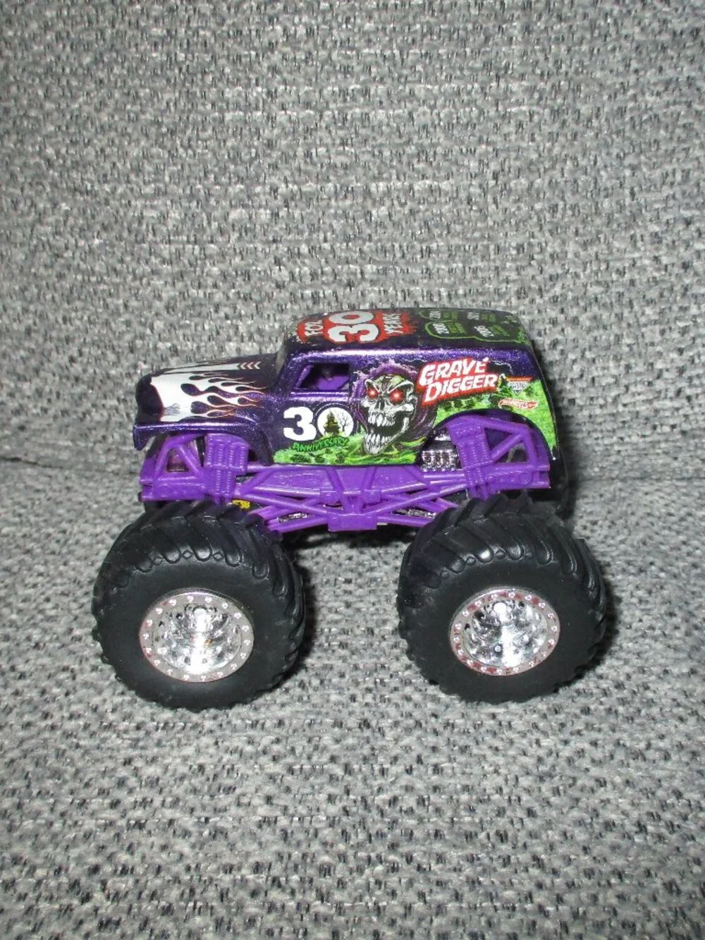 HTF All Purple Monster Jam Grave Digger 30th Anniversary 1:64 Scale Die-Cast